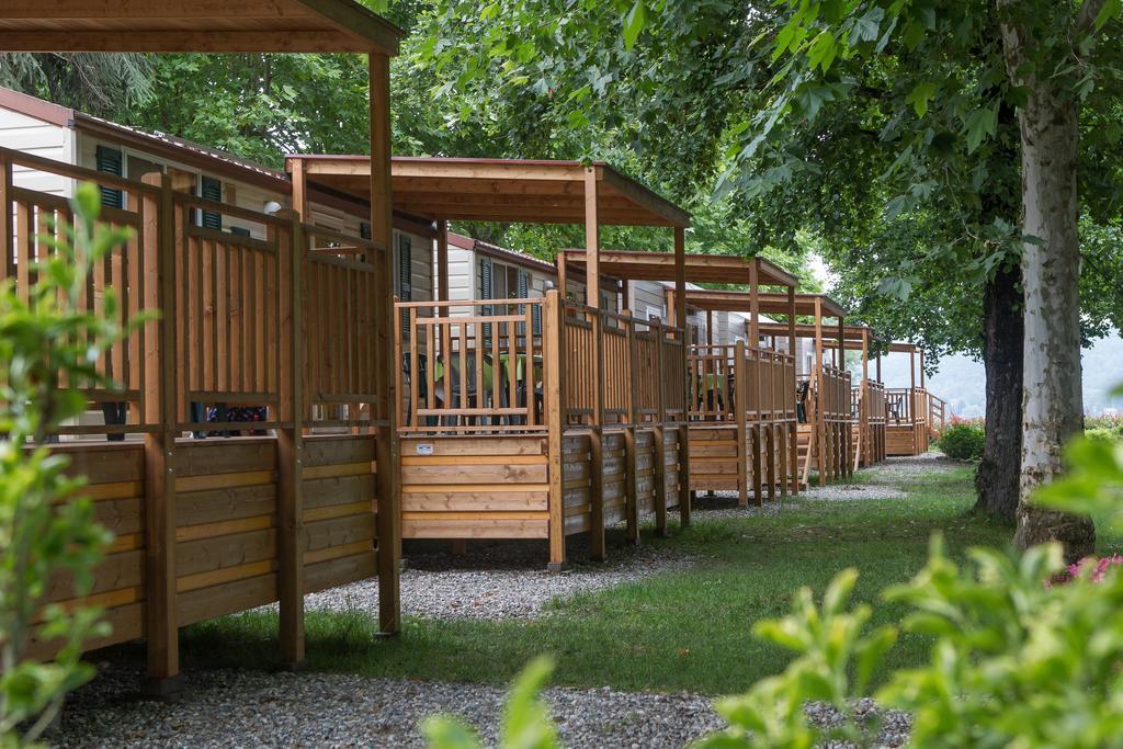 Campeggio Smeraldo Дормелето Екстериор снимка